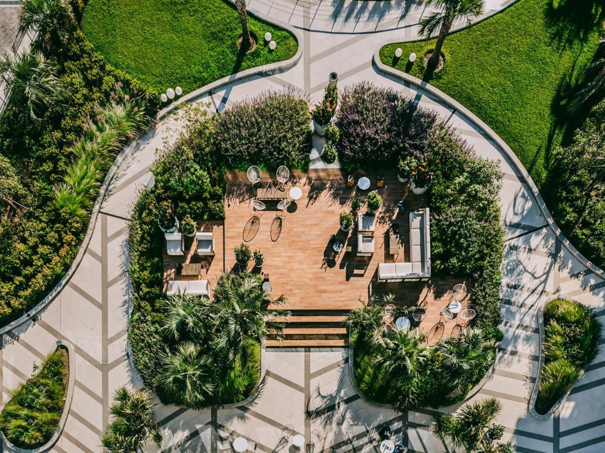 Sls Buenos Aires Puerto Madero Hotel Exterior photo The park